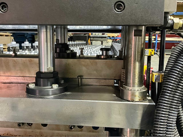 Pinnacle rd 1200 roofdeck productie rolvormlijn - afbeelding 10 van  51