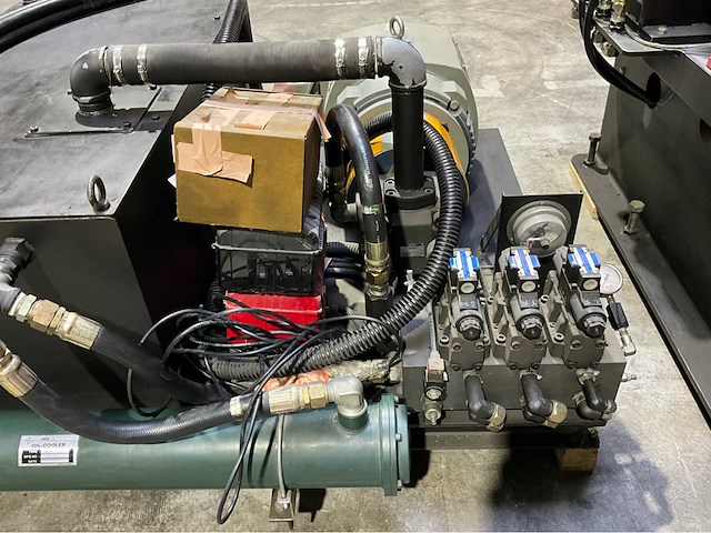 Pinnacle rd 1200 roofdeck productie rolvormlijn - afbeelding 19 van  51