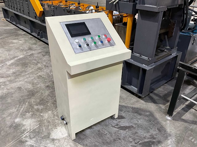 Pinnacle ridgcap xg-400 productie rolvormlijn - afbeelding 15 van  32