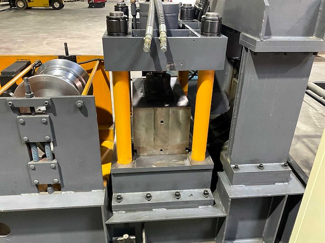 Pinnacle ridgcap xg-400 productie rolvormlijn - afbeelding 7 van  37