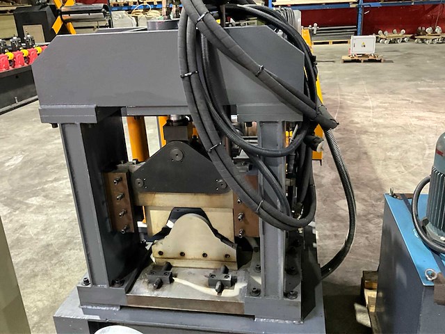 Pinnacle ridgcap xg-400 productie rolvormlijn - afbeelding 4 van  33