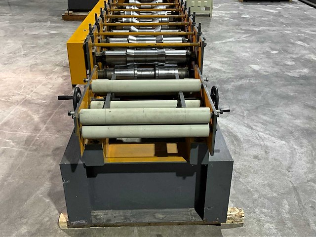 Pinnacle ridgcap xg-400 productie rolvormlijn - afbeelding 21 van  33