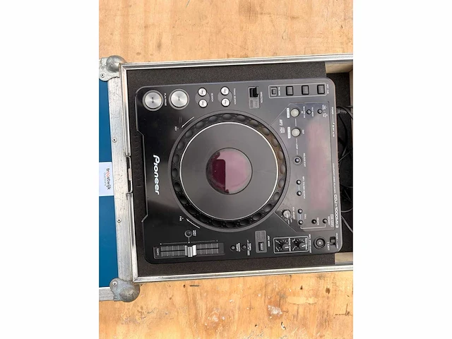 Pioneer - cdj1000 mk3 - dj gear - afbeelding 1 van  3
