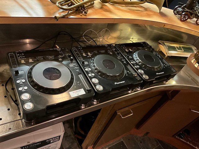 Pioneer cdj-1000 mk2 digitale draaitafels (3x) - afbeelding 2 van  10