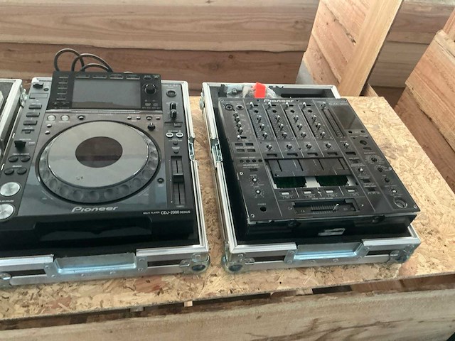 Pioneer cdj-2000nxs nexus dj set compleet - afbeelding 7 van  9