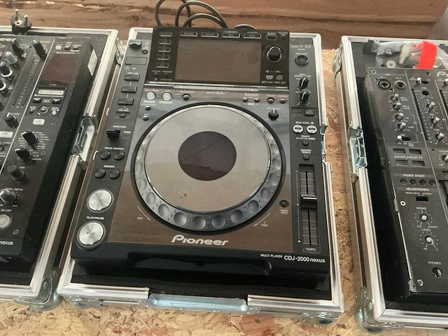 Pioneer cdj-2000nxs nexus dj set compleet - afbeelding 4 van  9