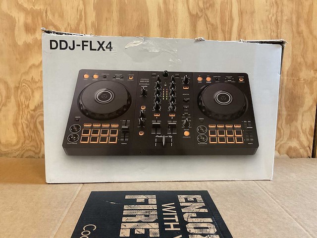 Pioneer dj ddj-flx4 2-deck rekordbox en serato dj controller - grafiet - afbeelding 1 van  3