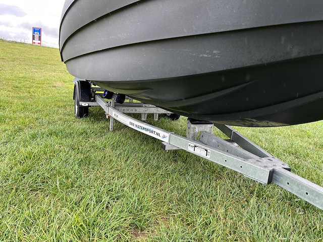 Pionier - 2023 - 16 explorer - consoleboot en visboot - afbeelding 2 van  20