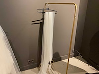 Piorier - sluiers - partij kleding - afbeelding 5 van  26