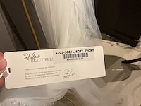 Piorier - sluiers - partij kleding - afbeelding 7 van  26