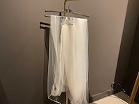 Piorier - sluiers - partij kleding - afbeelding 10 van  26