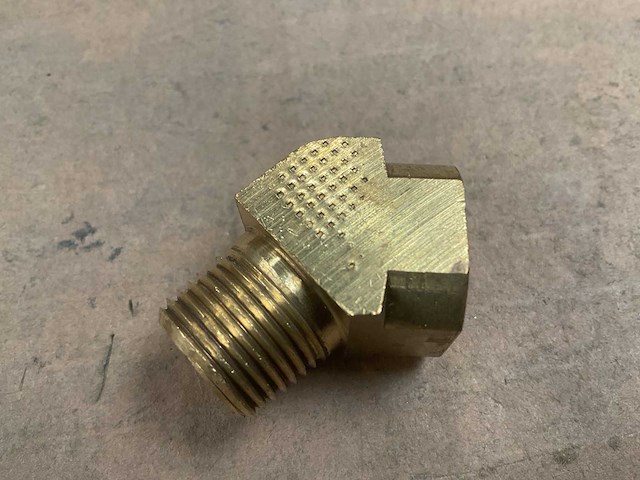 Pipe elbow (51x) - afbeelding 3 van  5