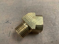 Pipe elbow (51x) - afbeelding 3 van  5