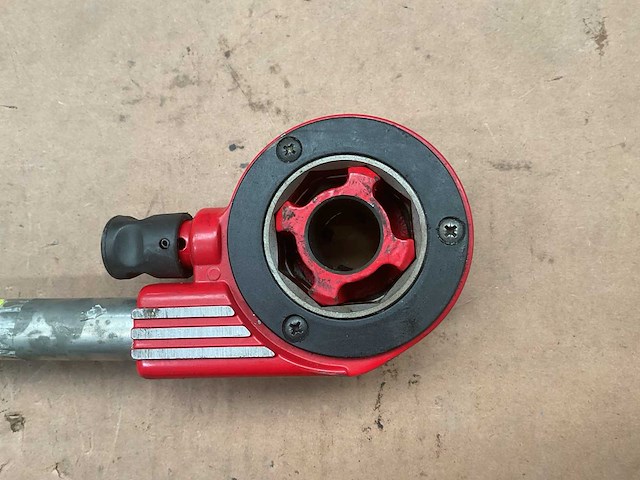 Pipe threader - afbeelding 3 van  3