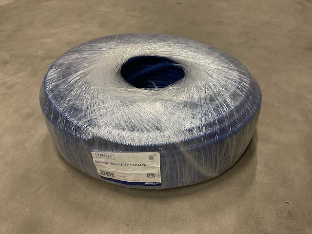 Pipelife u/utp 2xcat6 preflex 20mm rol á 100m voorbedraade flexibele buis - afbeelding 1 van  2