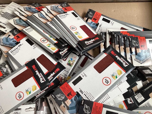 Piranha mix kavel schuurpapier voor schuurmachines (160x) - afbeelding 3 van  5