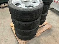 Pirelli autoband op azev velg (4x) - afbeelding 6 van  6