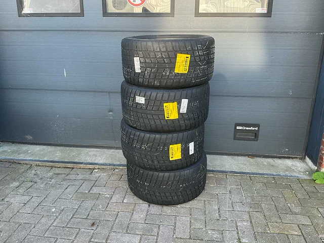 Pirelli autoband voor porsche gt4 (4x) - afbeelding 3 van  9