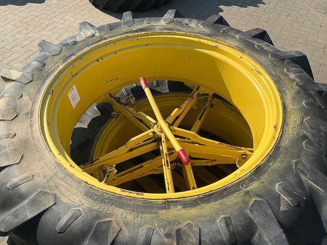 Pirelli dubbellucht set - afbeelding 4 van  6