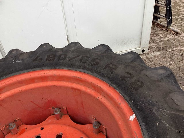 Pirelli mt 800 band, wiel en velg - afbeelding 7 van  7