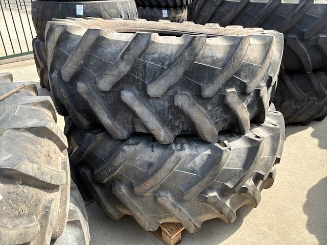 Pirelli tm700 band (2x) - afbeelding 2 van  6