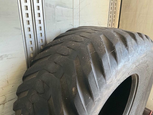 Pirelli & trelleborg banden (2x) - afbeelding 7 van  8