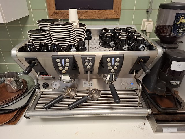 Pistonmachine met bonenmaler, sm, 100 e dtc - afbeelding 7 van  12