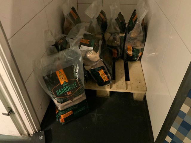 Pit master zak haardhout (7x) - afbeelding 1 van  3