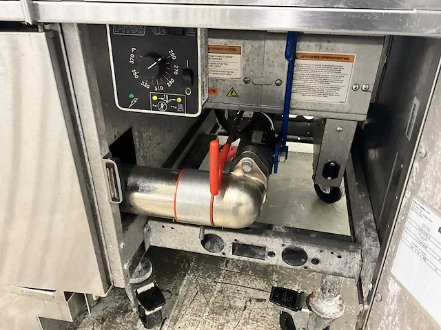 Pitco - se14 - mobiele 3-pans hr friteuse - afbeelding 8 van  25
