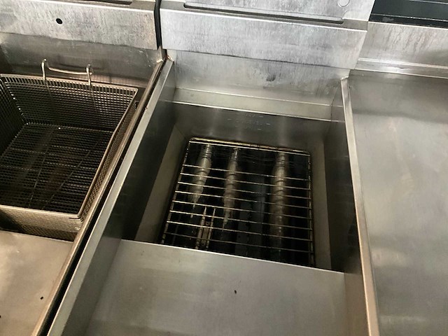 Pitco 35 c gasfriteuse - afbeelding 6 van  10
