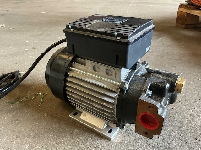 Piusi viscomat 90m elektrische olie- en dieselpomp - afbeelding 4 van  4