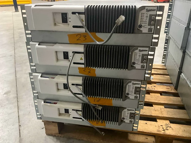 Pixii & polarium batterijopslag systeem - afbeelding 8 van  18
