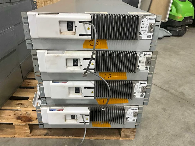 Pixii & polarium batterijopslag systeem - afbeelding 9 van  18