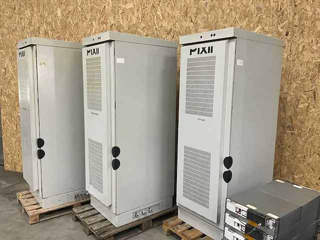 Pixii & polarium batterijopslag systeem - afbeelding 16 van  18