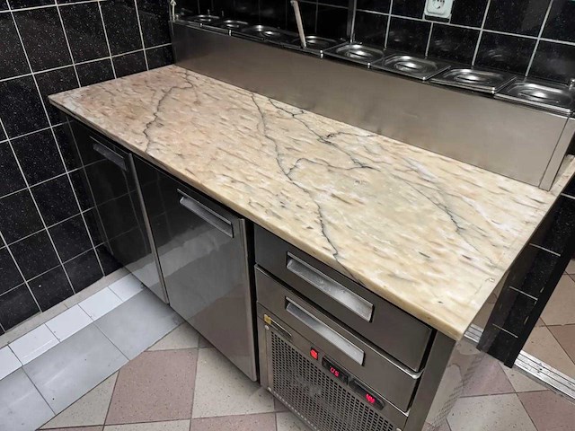 Pizza koelwerkbank - afbeelding 3 van  9