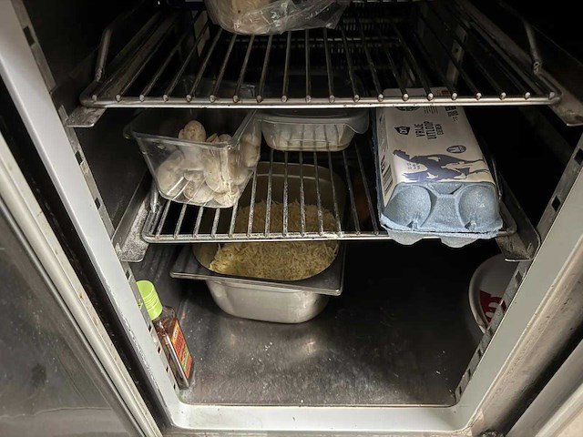 Pizza koelwerkbank - afbeelding 6 van  9