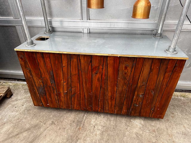 Pizza uitgiftebalie met warmhoudlampen - afbeelding 2 van  4