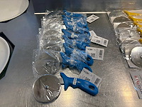 Pizzasnijder (9x) - afbeelding 1 van  3