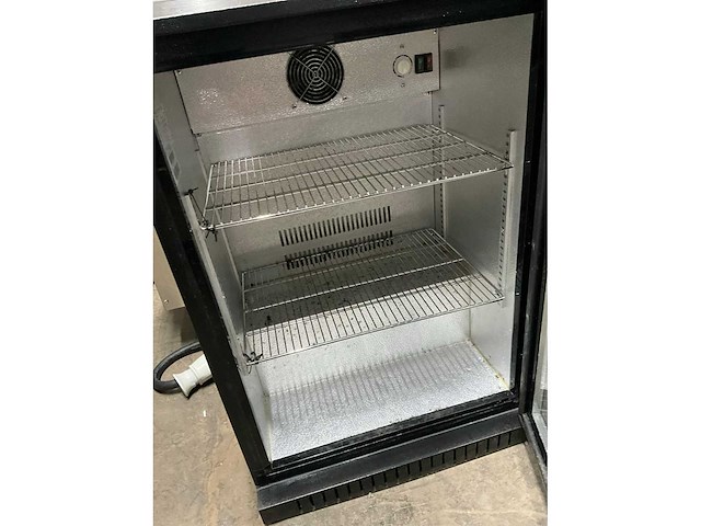 Pl-bb01 glasdeur barkoelkast - afbeelding 3 van  4