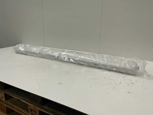 Pl7000l2w4nd led armatuur (7x)”ongebruikt” - afbeelding 1 van  3