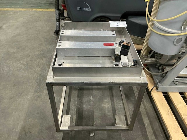 Plaathouder - afbeelding 6 van  6