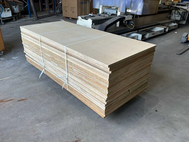 Plaatmateriaal 230x100x3 cm - afbeelding 1 van  4