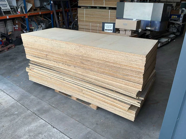Plaatmateriaal 270x110x3 cm - afbeelding 1 van  4