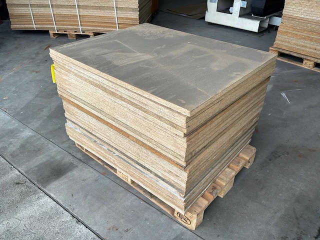Plaatmateriaal 86,5x110x3 cm - afbeelding 1 van  4