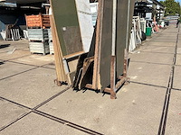 Plaatmateriaal op juk - afbeelding 3 van  5