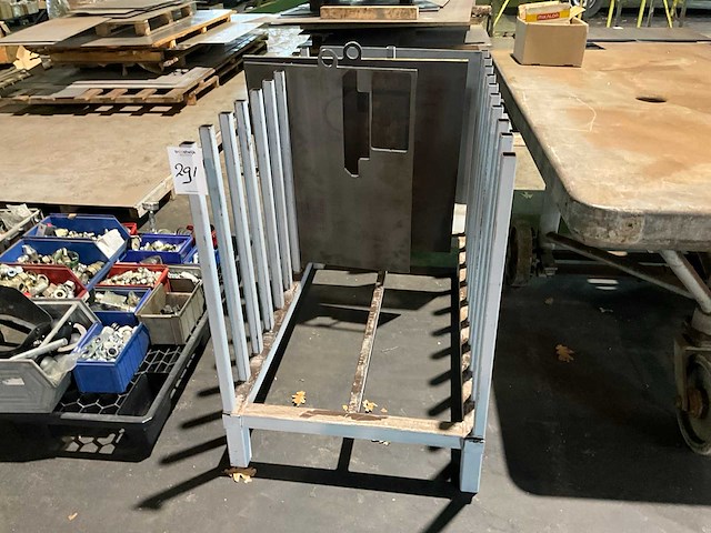 Plaatmateriaal stelling - afbeelding 1 van  4