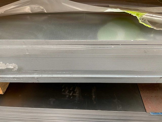 Plaatstaal 2500x1250x2.00mm (53x) - afbeelding 3 van  4