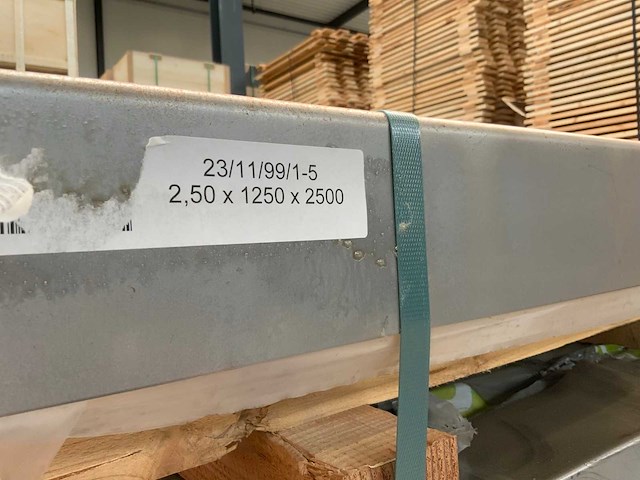 Plaatstaal 2500x1250x2.50mm (36x) - afbeelding 3 van  4