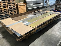 Plaatstaal en divers - afbeelding 1 van  3