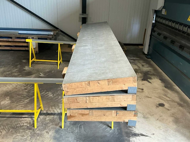 Plaatwerk verplaatsings bok (3x) - afbeelding 3 van  7